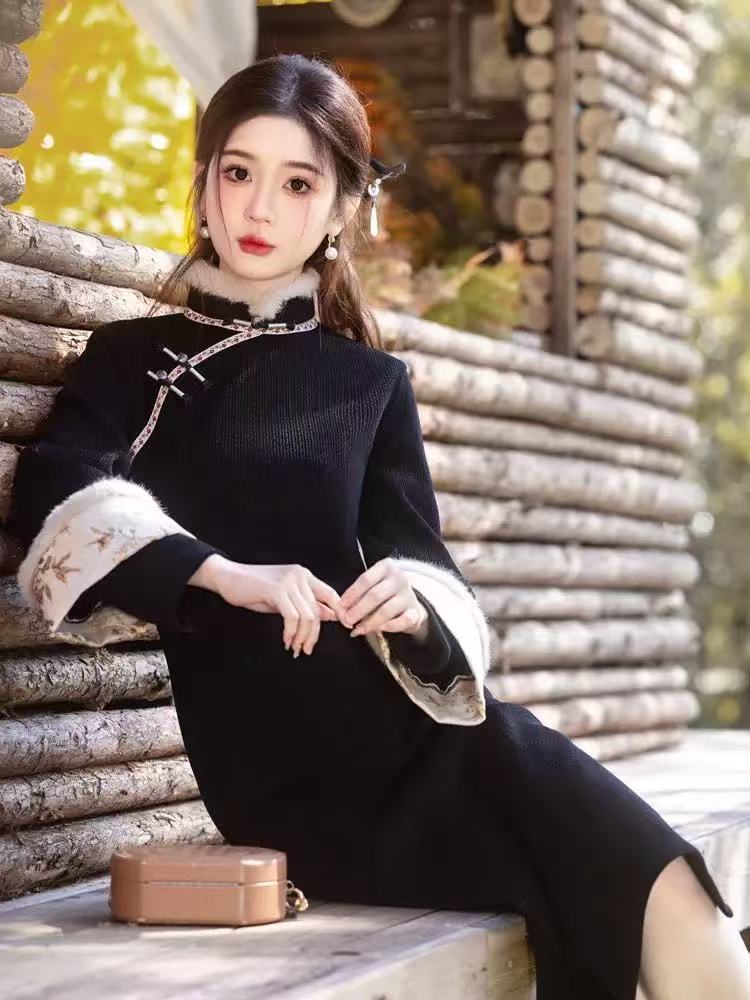 1392 冬款 毛领 加绒 黑色 旗袍