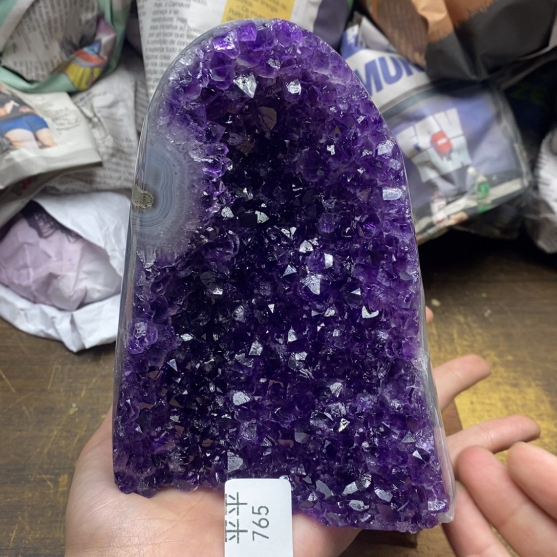 紫晶乌拉圭未镶嵌