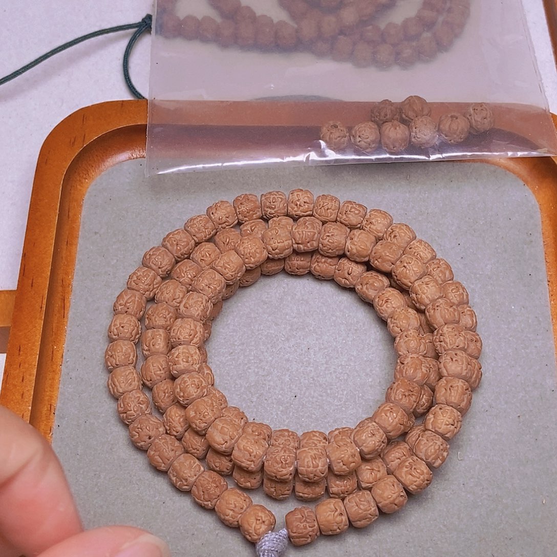 水***清金刚菩提吊坠龙切108