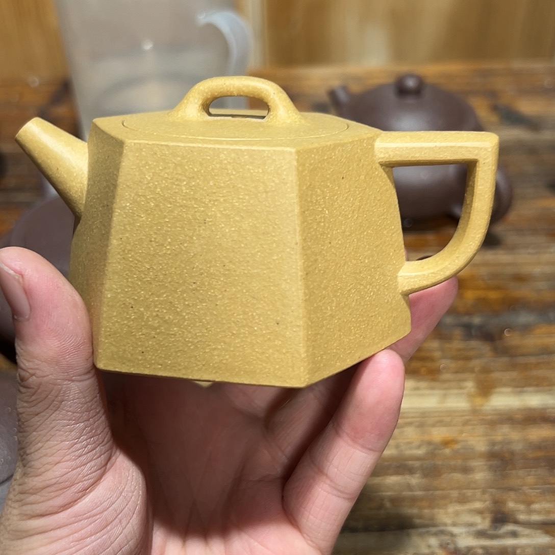 茶壶紫砂紫砂的味道很好