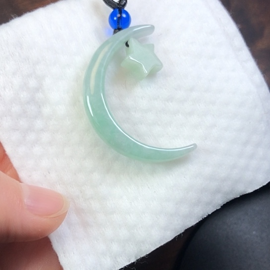 翡翠未镶嵌颈饰缅甸A货，每天下午1点半开播