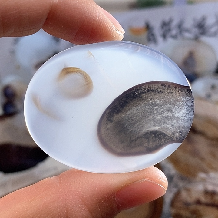 玛瑙/玉髓颈饰未镶嵌