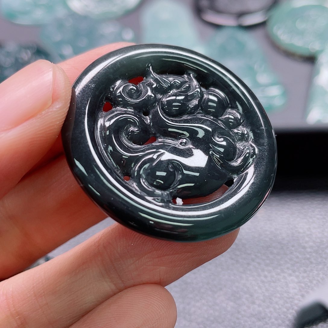 翡翠颈饰未镶嵌858585858