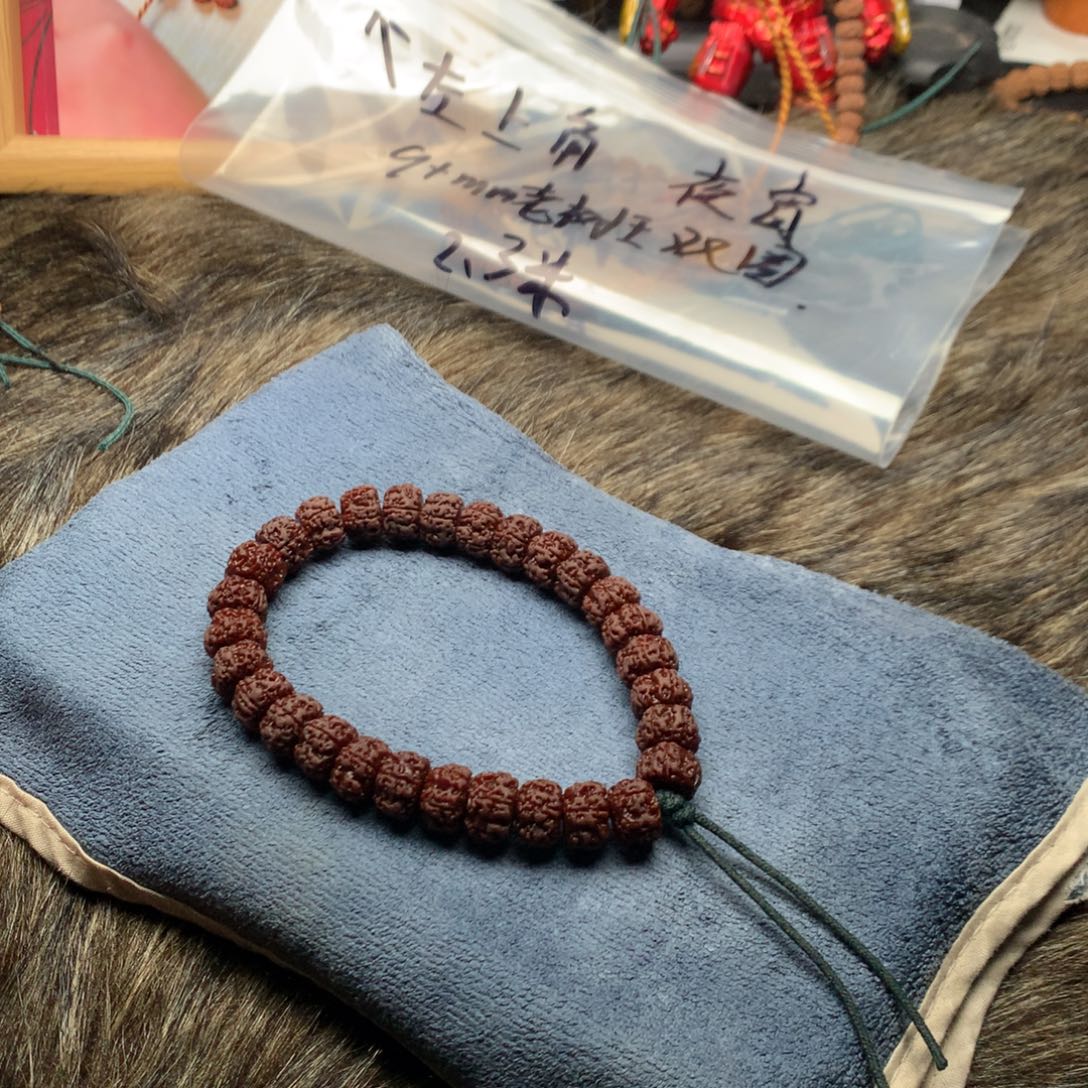 吊坠金刚菩提平细