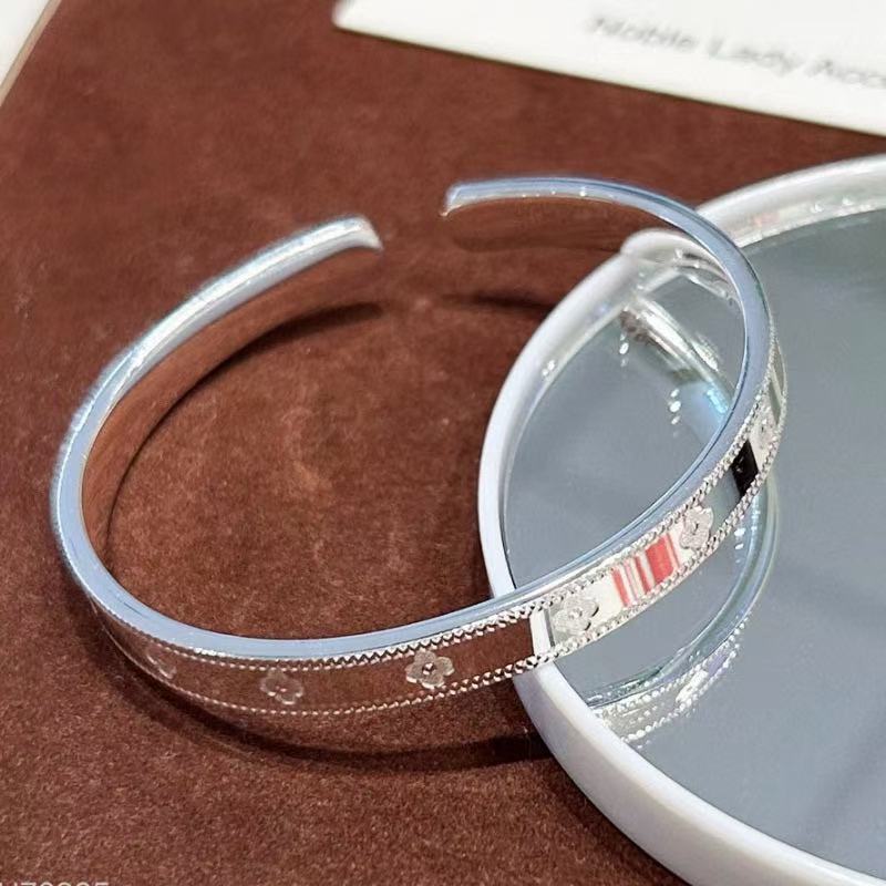 【清仓专属】轻职风女原创开口四叶草万花筒款式  喜庆节日生肖挂饰