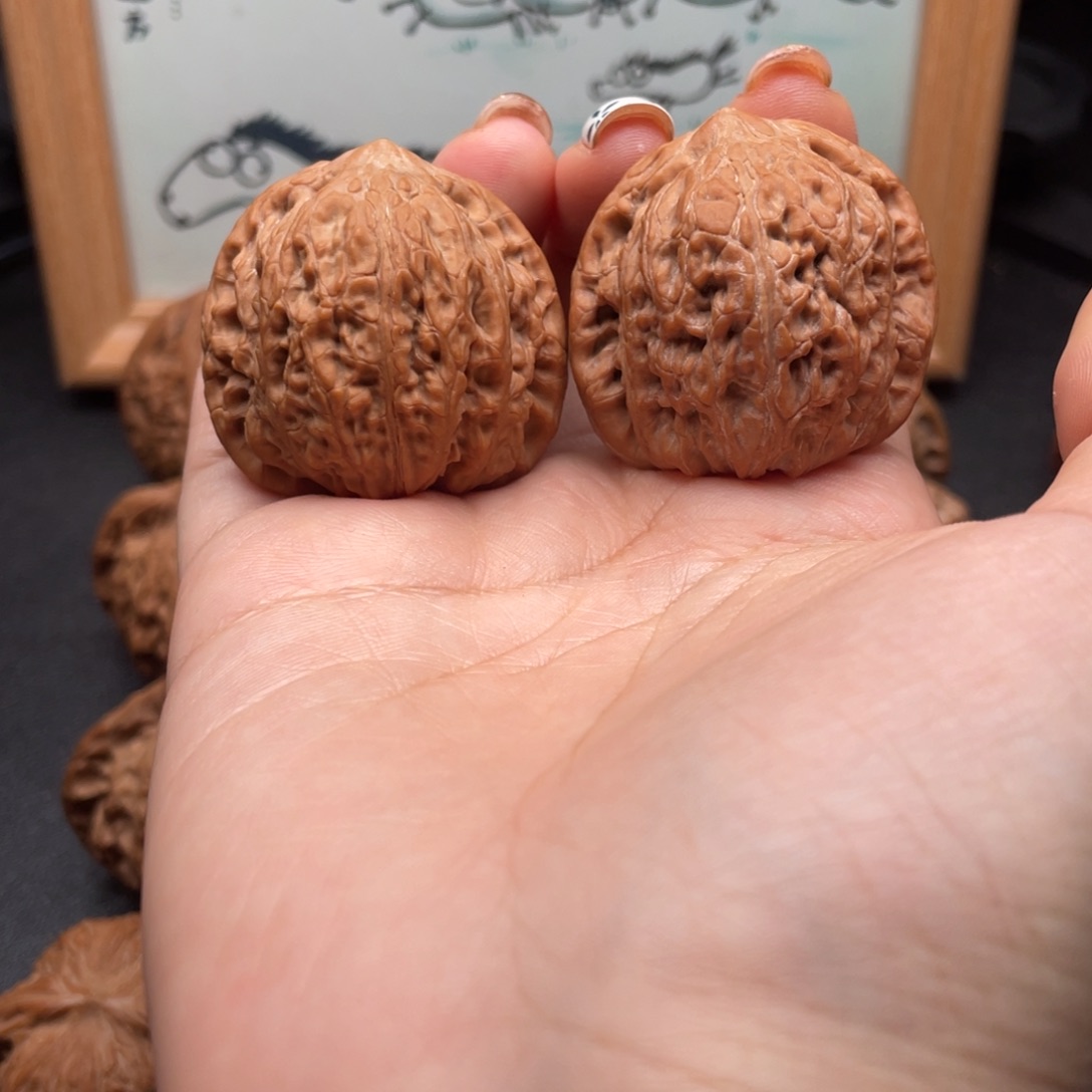 文玩核桃吊坠38全品绣球