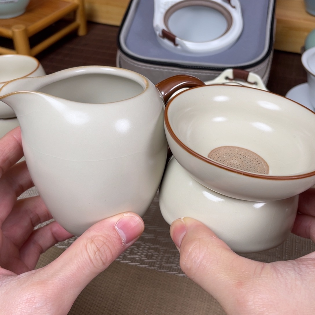 瓷片。。。。。。。。。。。。。。。。