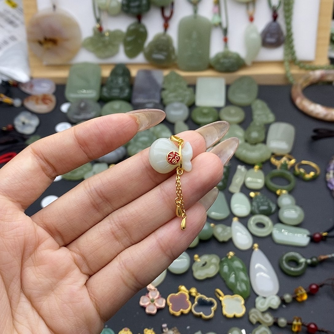 和田玉吊坠(不含链)银S925镶嵌