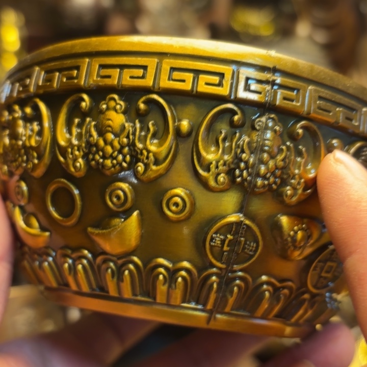 铜器摆件    点击下单