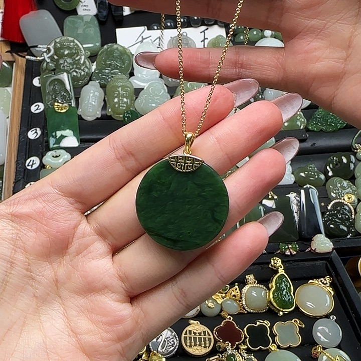 和田玉银S925镶嵌吊坠(赠链)