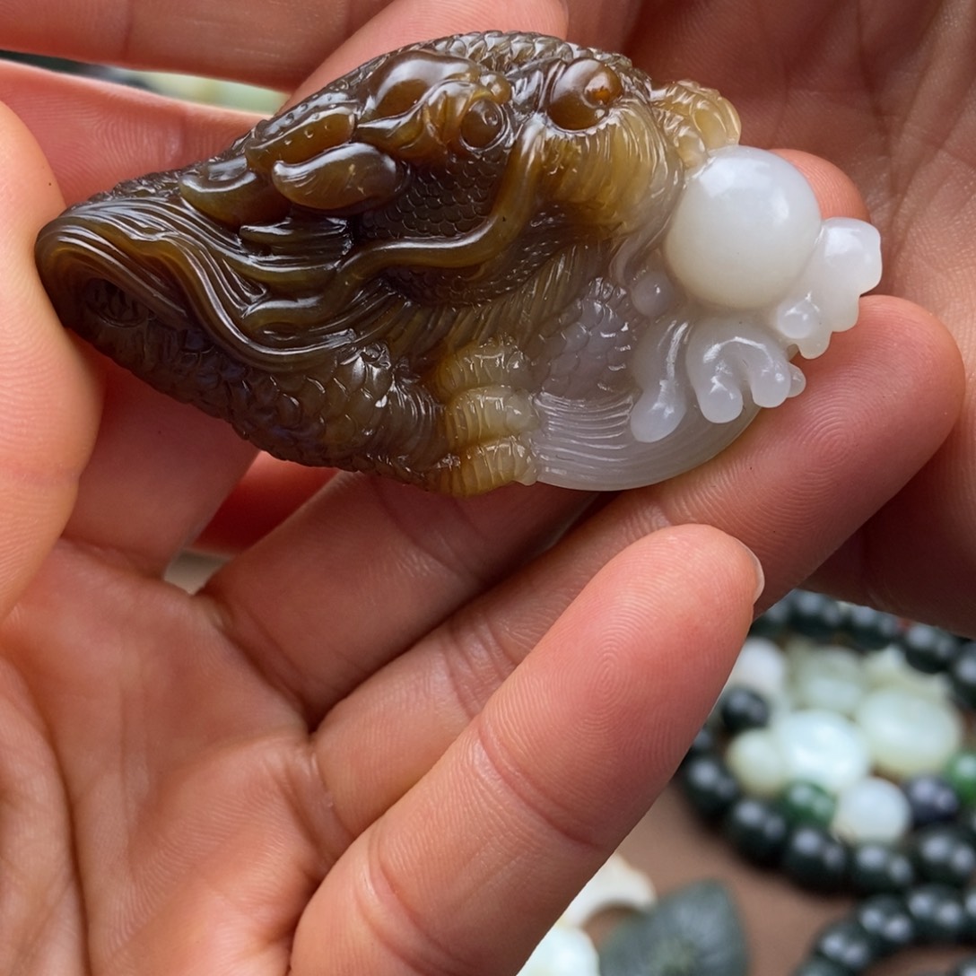 和田玉挂件未镶嵌