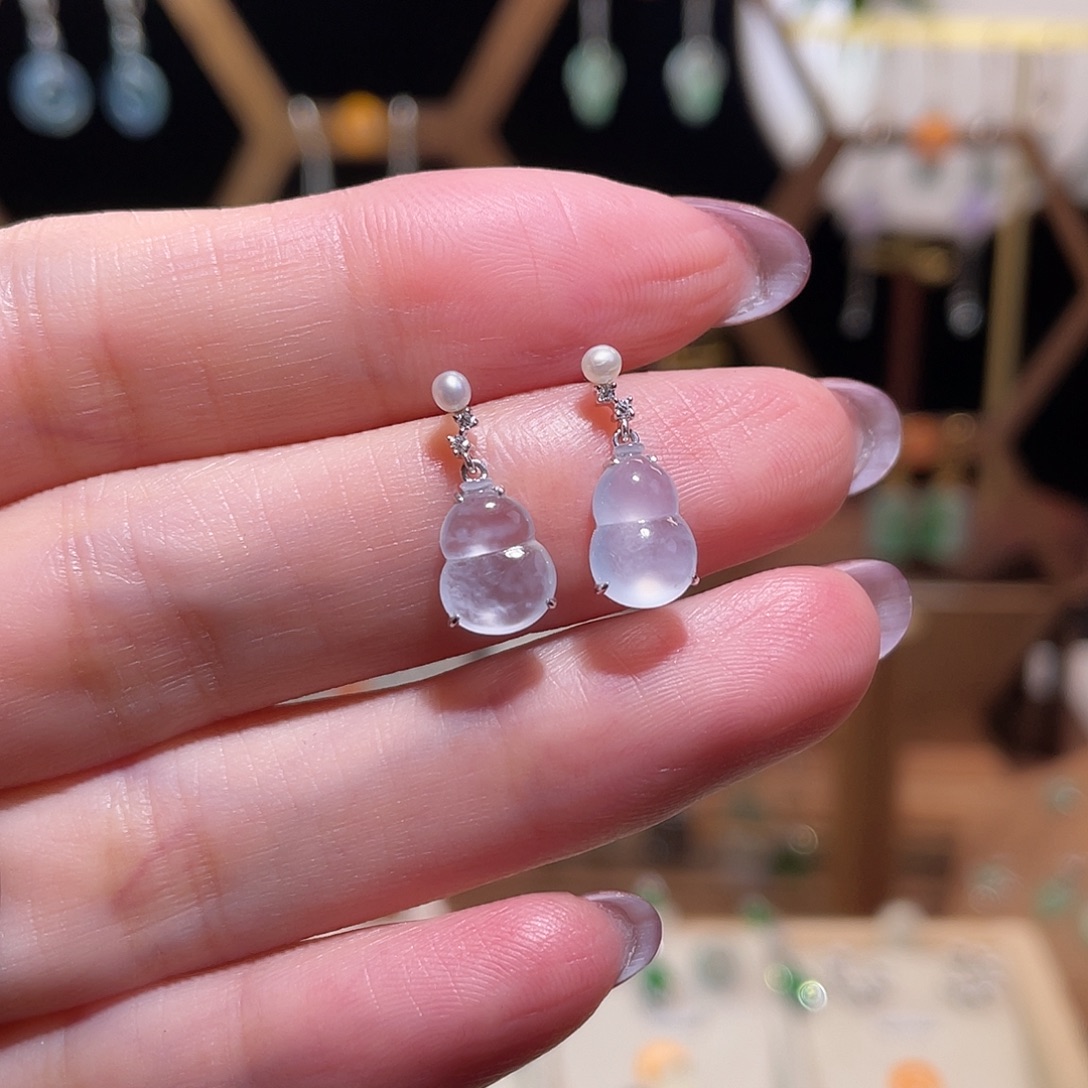 翡翠18K金镶嵌耳饰