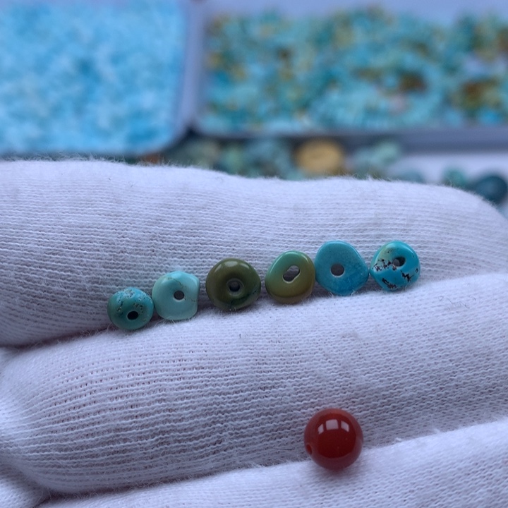 南红玛瑙未镶嵌珠宝奇石