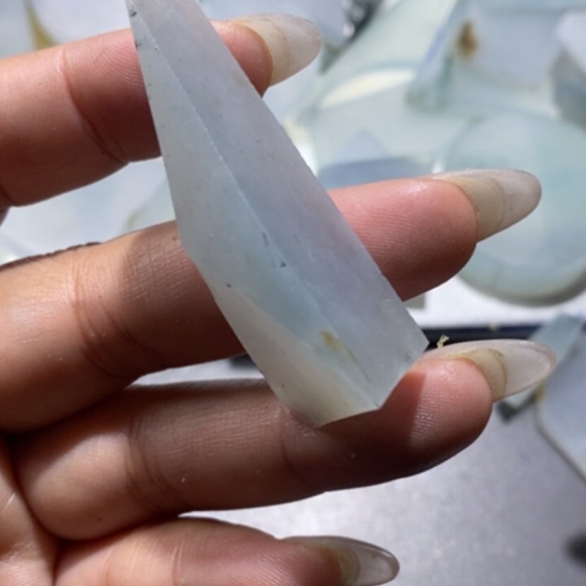 【闪购商品】翡翠挂件未镶嵌?****?纯毛料不带工