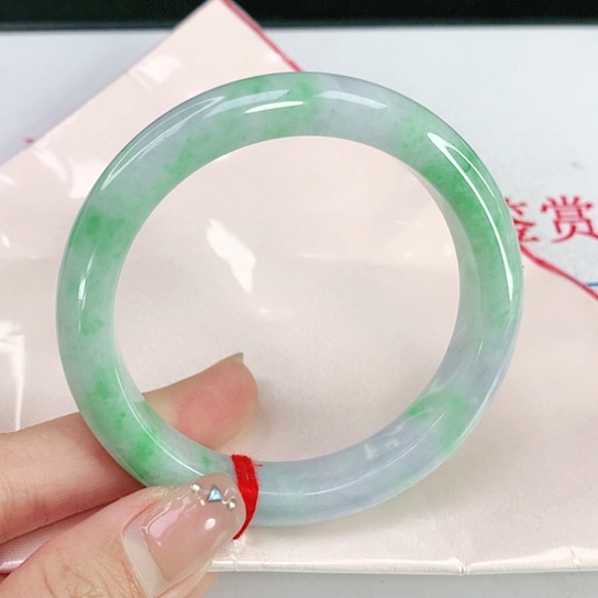 翡翠手镯未镶嵌天然翡翠A货739