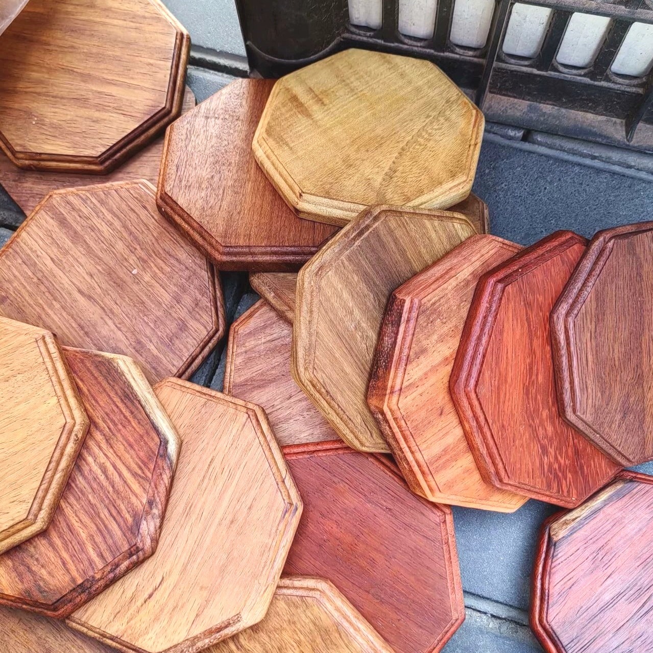 实木底座杯垫碗垫南美胡桃木花梨木花盆垫多肉垫一单六个随机发货