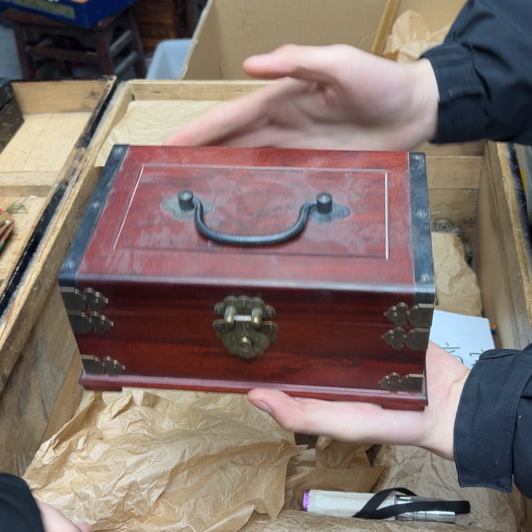 大叶紫檀（黑酸枝木类）