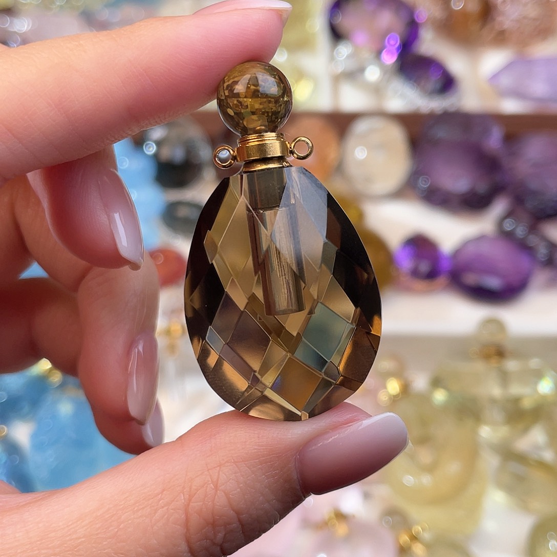 水晶颈饰未镶嵌J****?天然水晶吊坠283