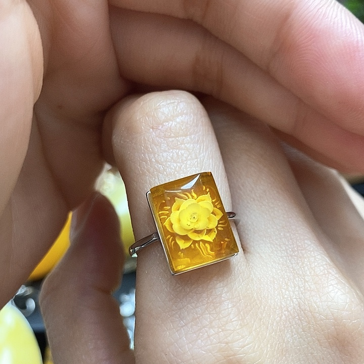 琥珀戒指银S925镶嵌戒指