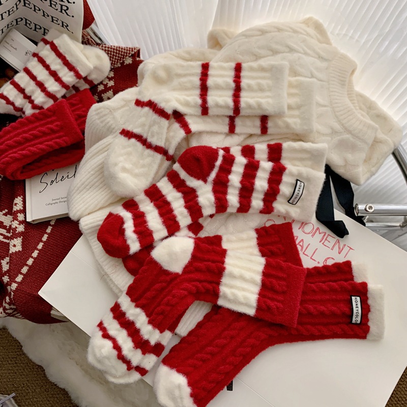 圣诞冬季新年袜子红色条纹女士中筒袜新年袜子 保暖超柔加绒红袜