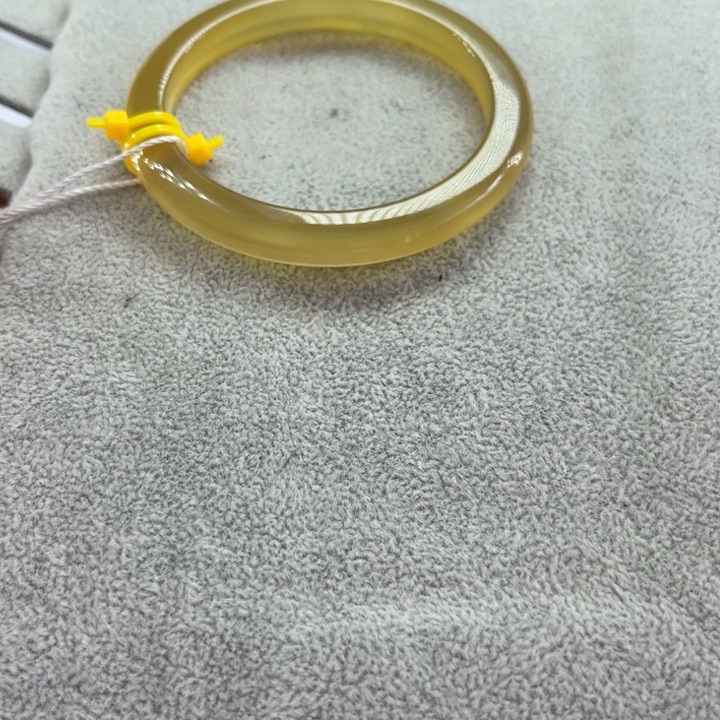 玛瑙/玉髓手镯未镶嵌小***ㅤ