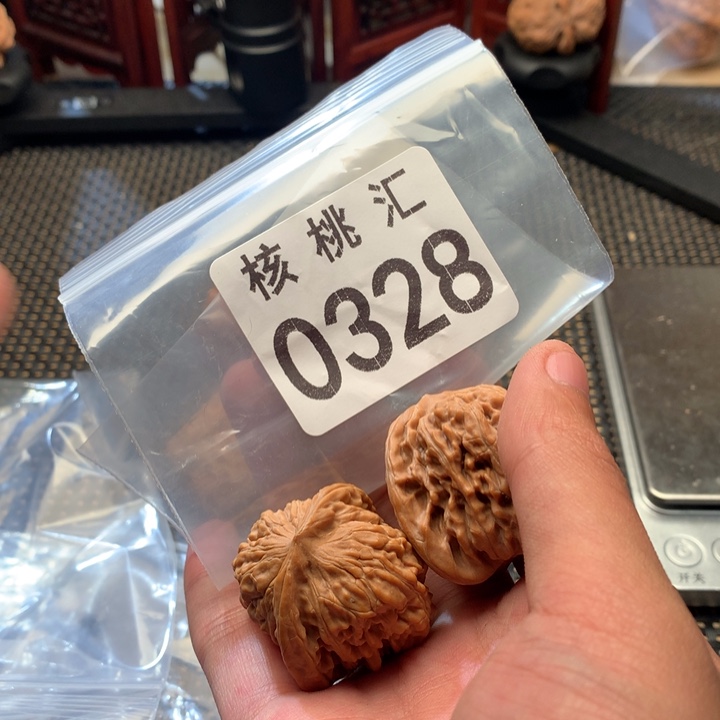 吊坠文玩核桃汉高