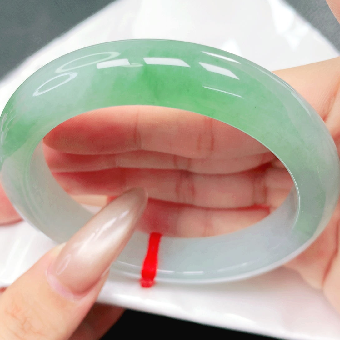 翡翠未镶嵌手镯58