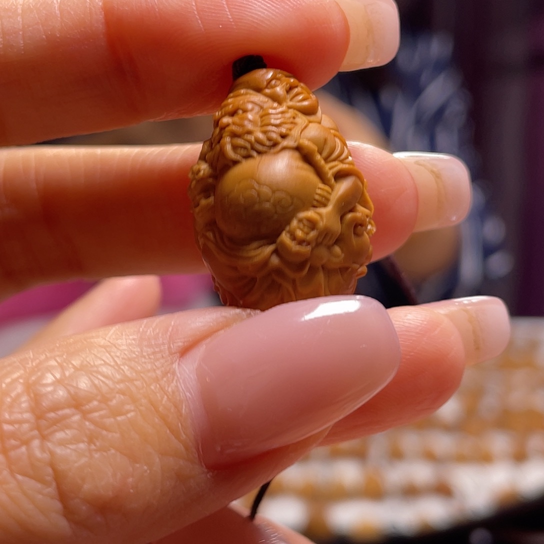 橄榄核吊坠橄榄核