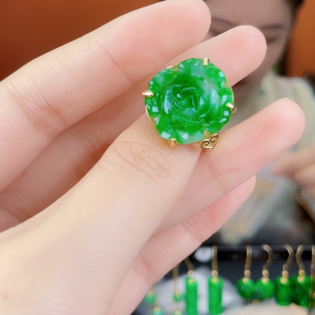 翡翠银S925镶嵌耳饰