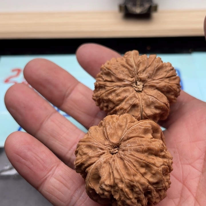 跑***猫文玩核桃吊坠文玩核桃链接专属