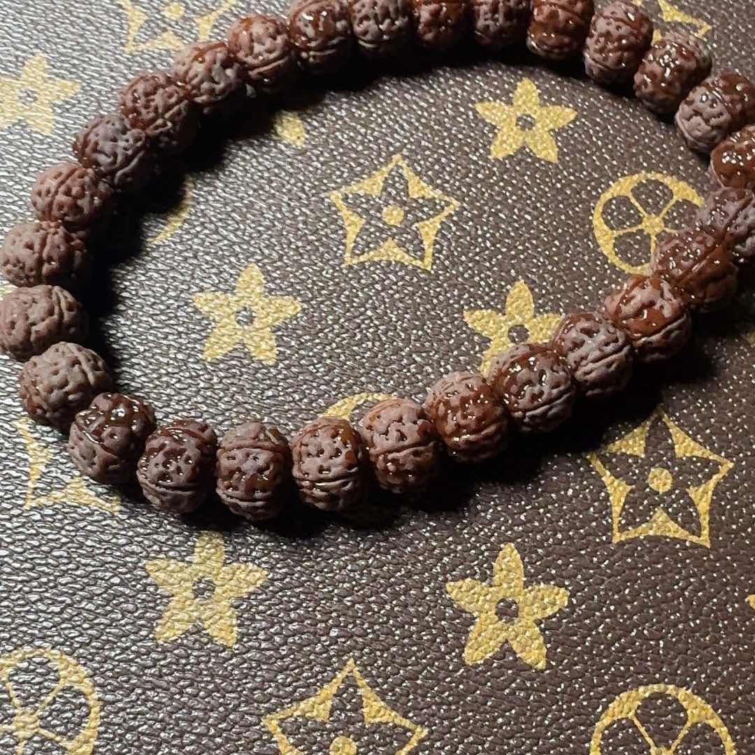 吊坠金刚菩提勿里达老树王2024