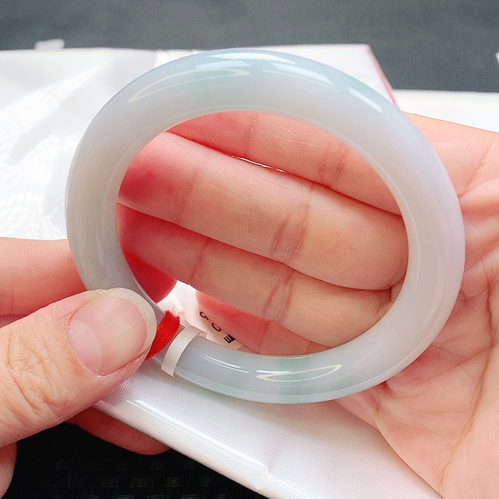 翡翠手镯未镶嵌圆条56