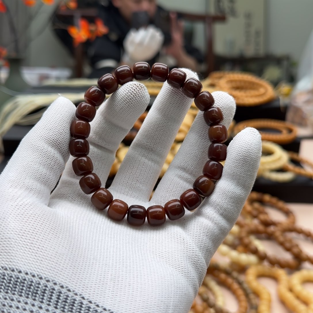 【闪购商品】菩提根/象牙果手串9.10。5年。鬼工 青衣