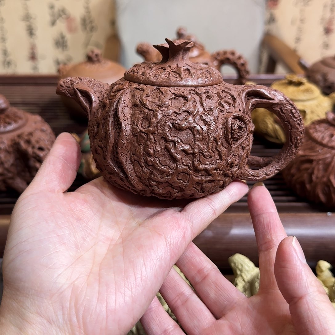 紫砂茶壶三角梅供春