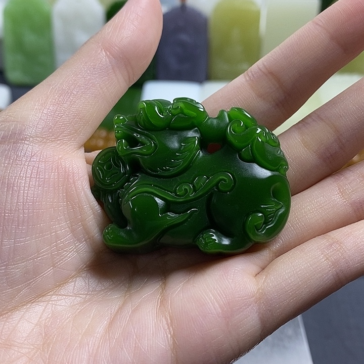 和田玉（糖玉）未镶嵌颈饰