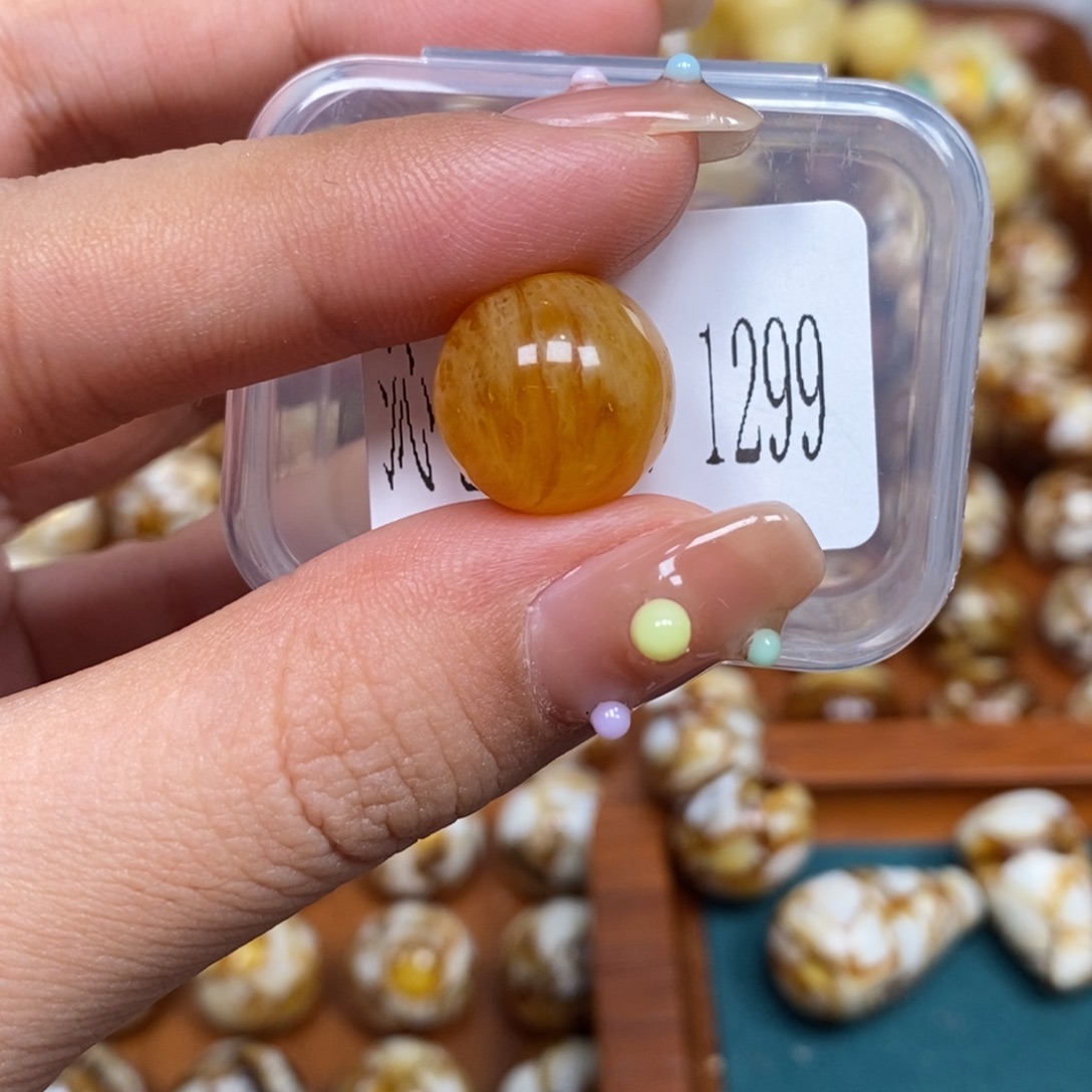 猴头核桃把件沁色圆珠老型1299