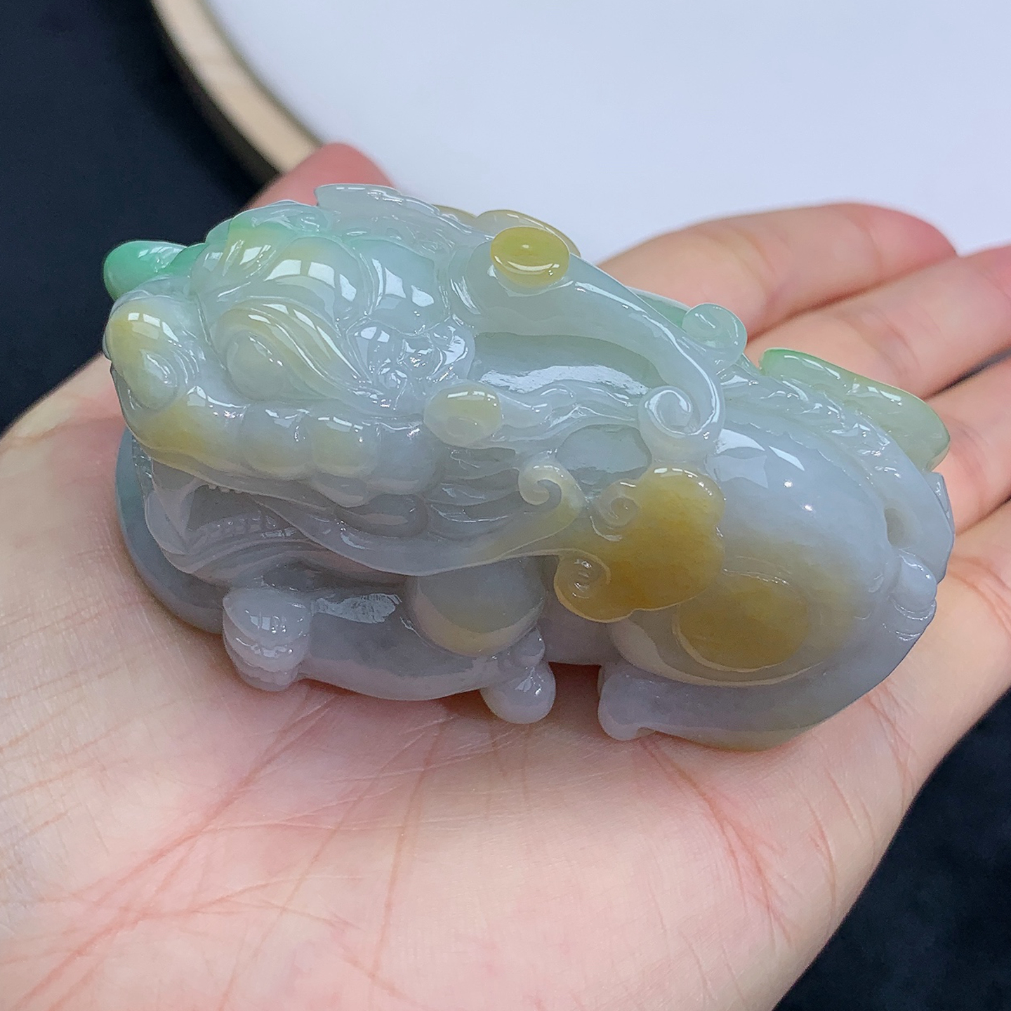 飘黄翡 貔貅吊坠 翡翠挂件 手把件 缅甸天然A货翡翠玉 186.99g