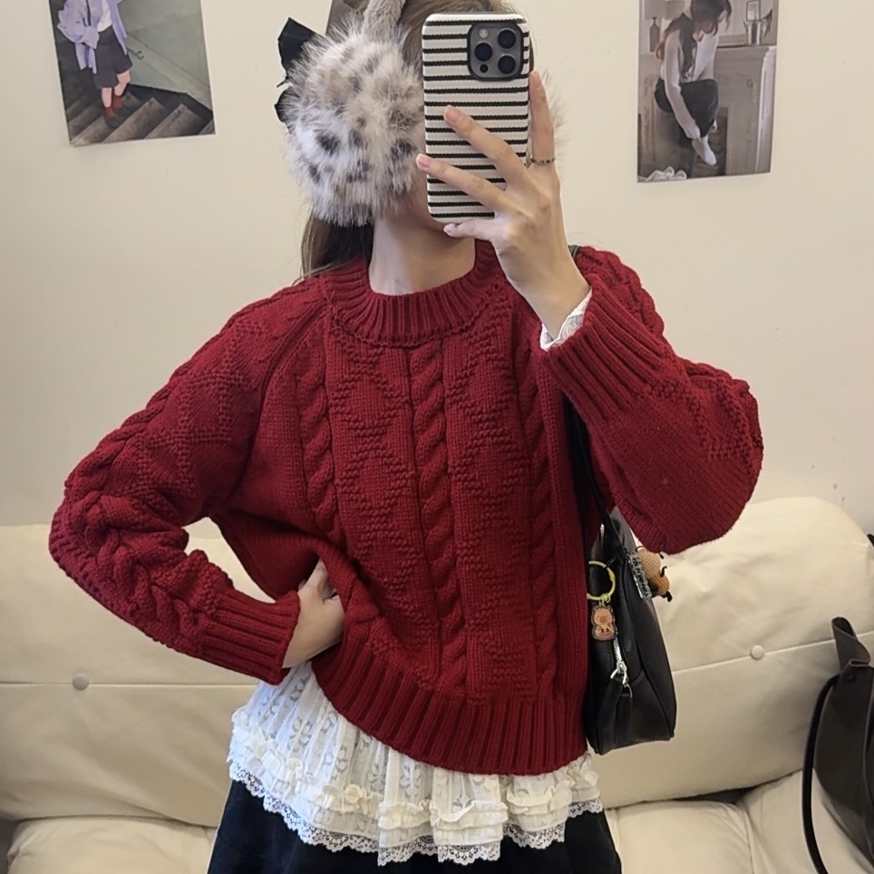 韩系麻花圆领套头毛衣