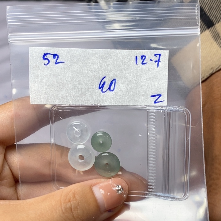 定制翡翠未镶嵌不退