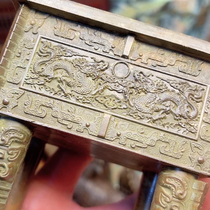 专属定制精美铜摆件