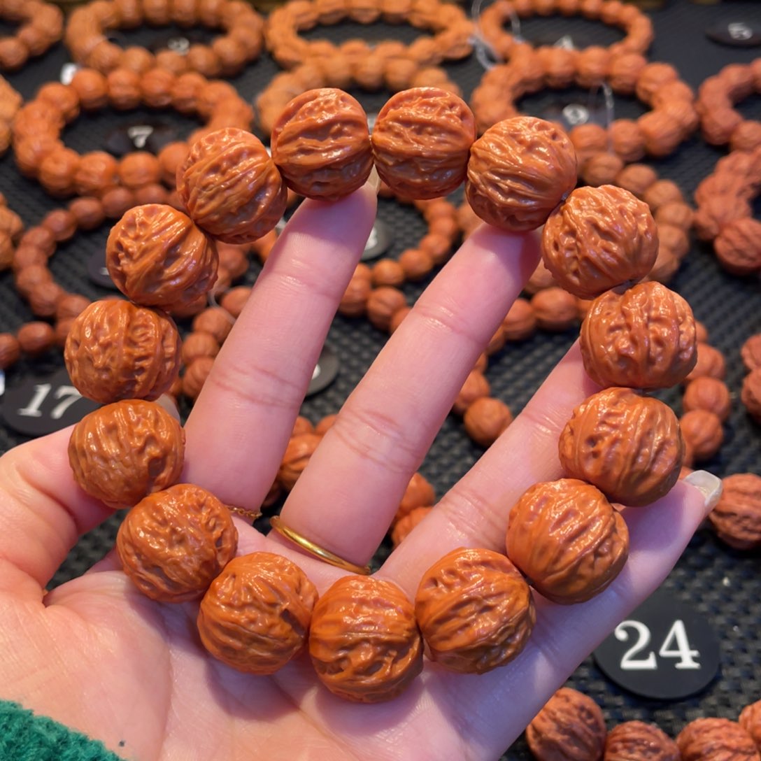 文玩核桃手串小**?手串