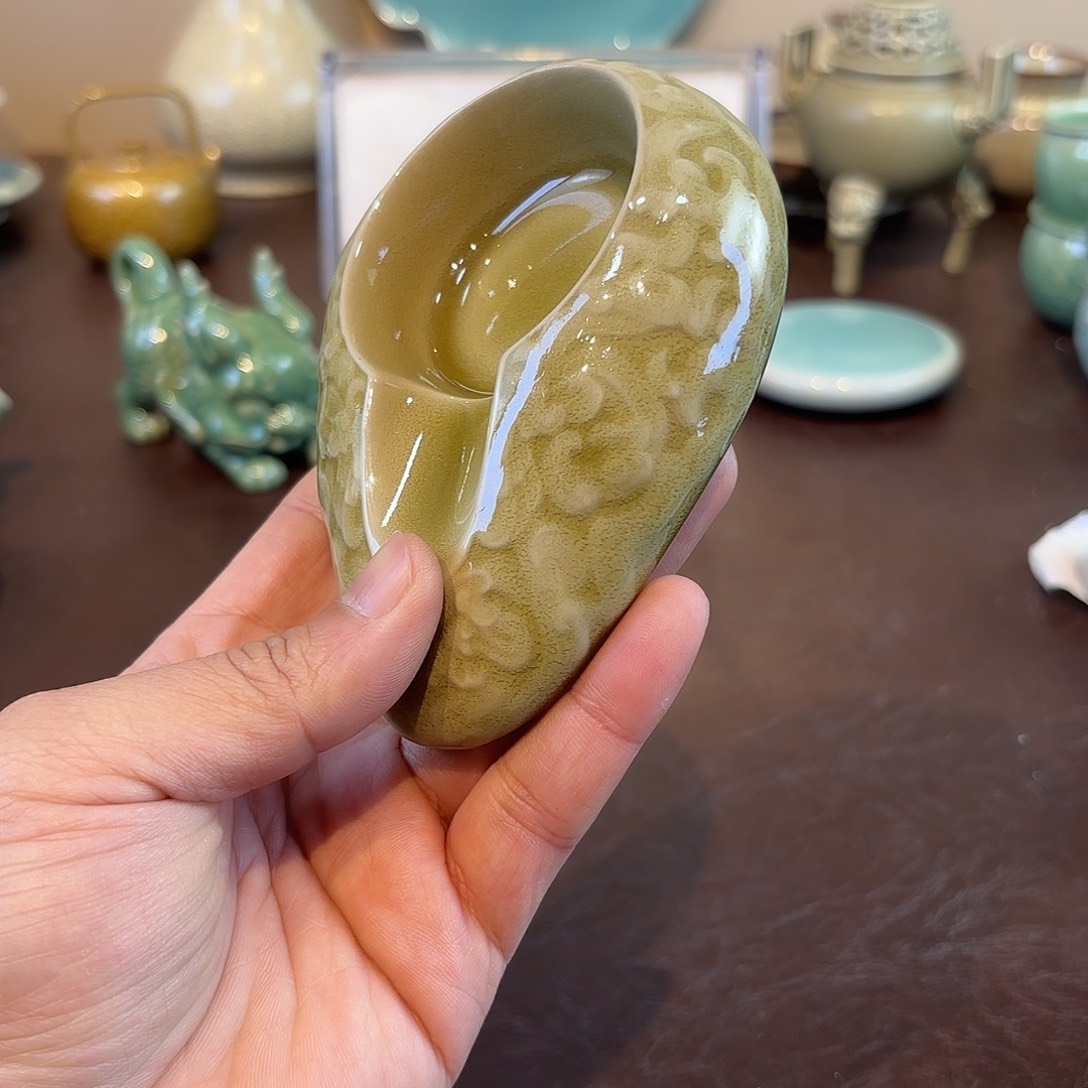 瓷片龙泉青瓷福利青瓷