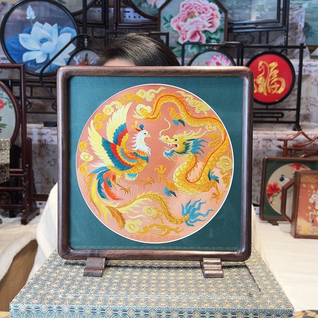 织绣苏绣摆台胡桃木手工双面