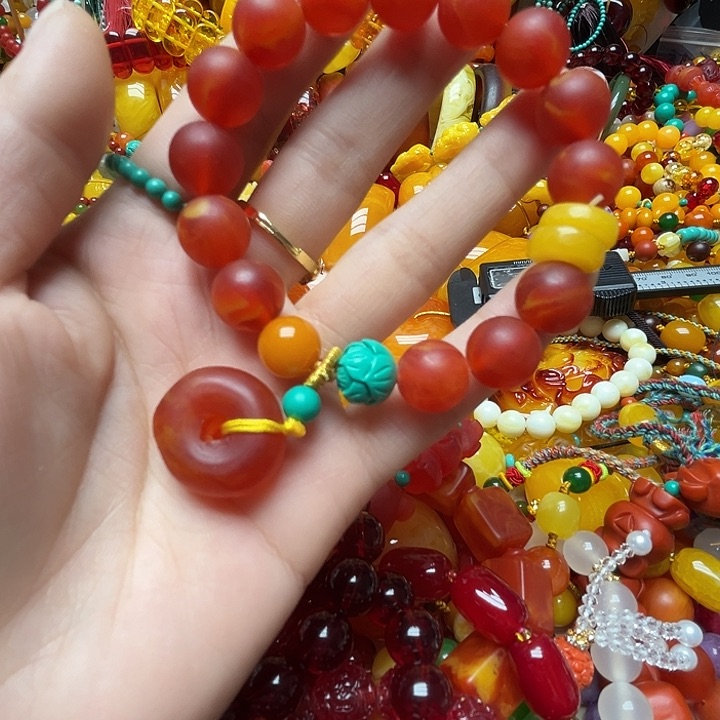 树脂制品2617红皮手链