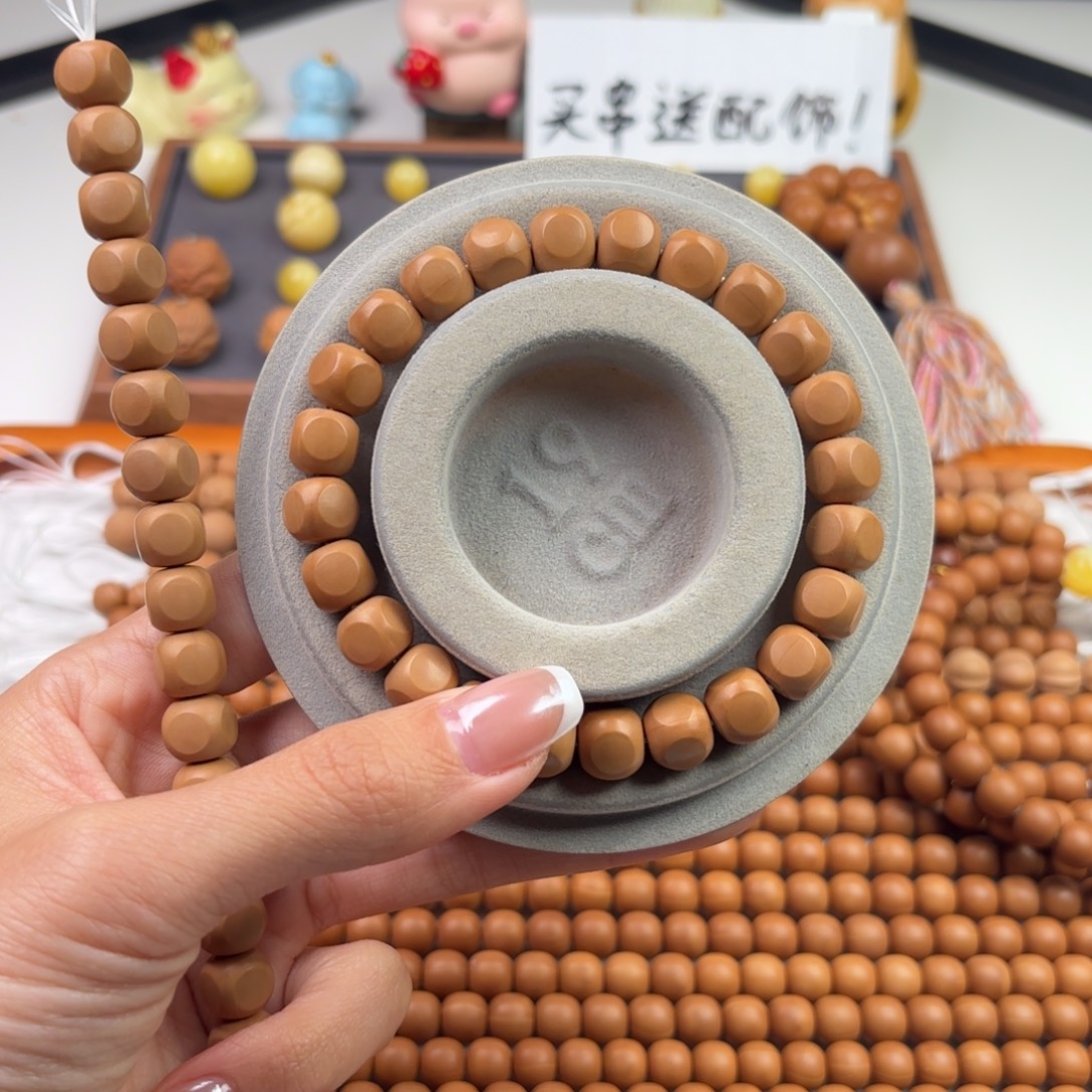 猴头核桃吊坠全品六方