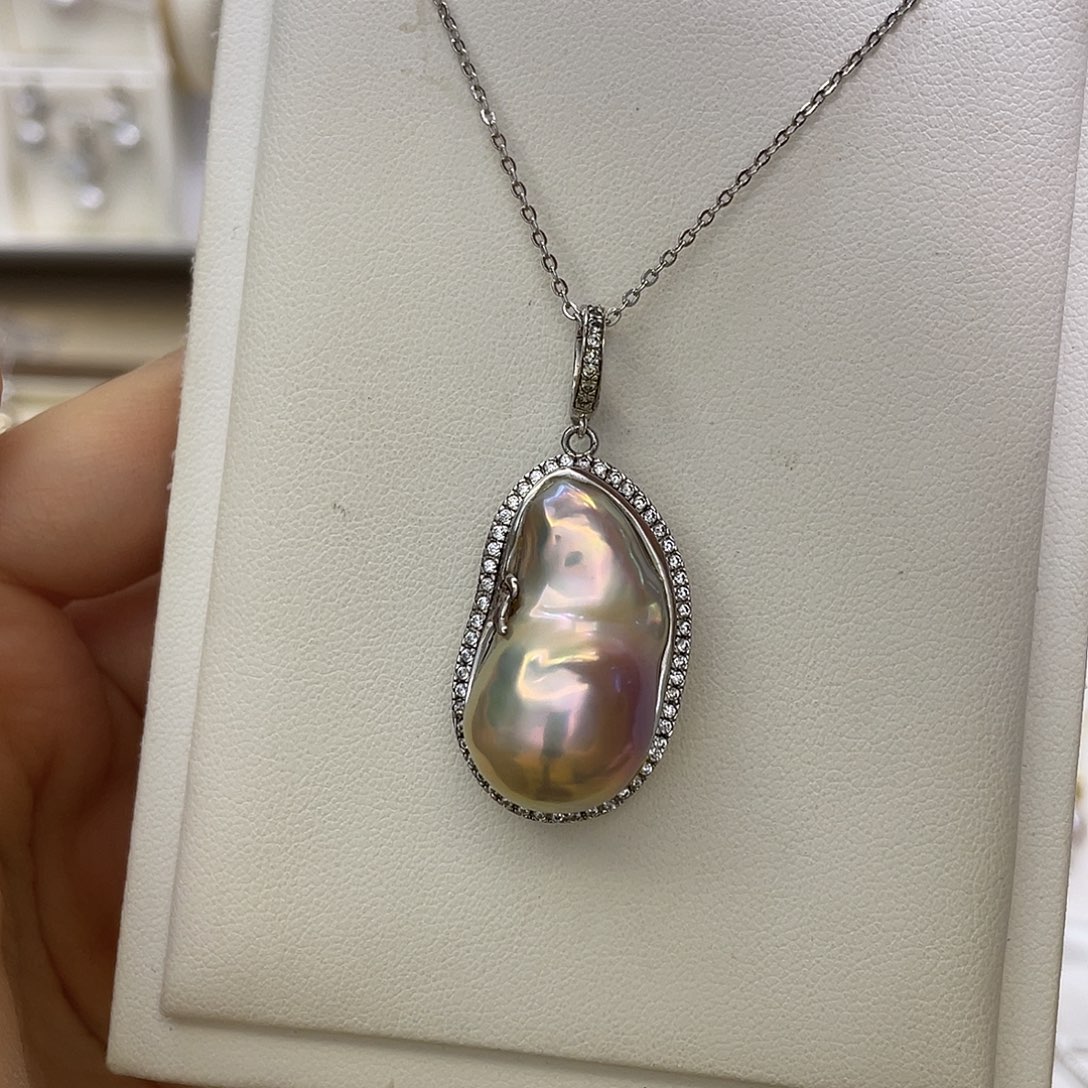 银S925镶嵌淡水珍珠吊坠(赠链)