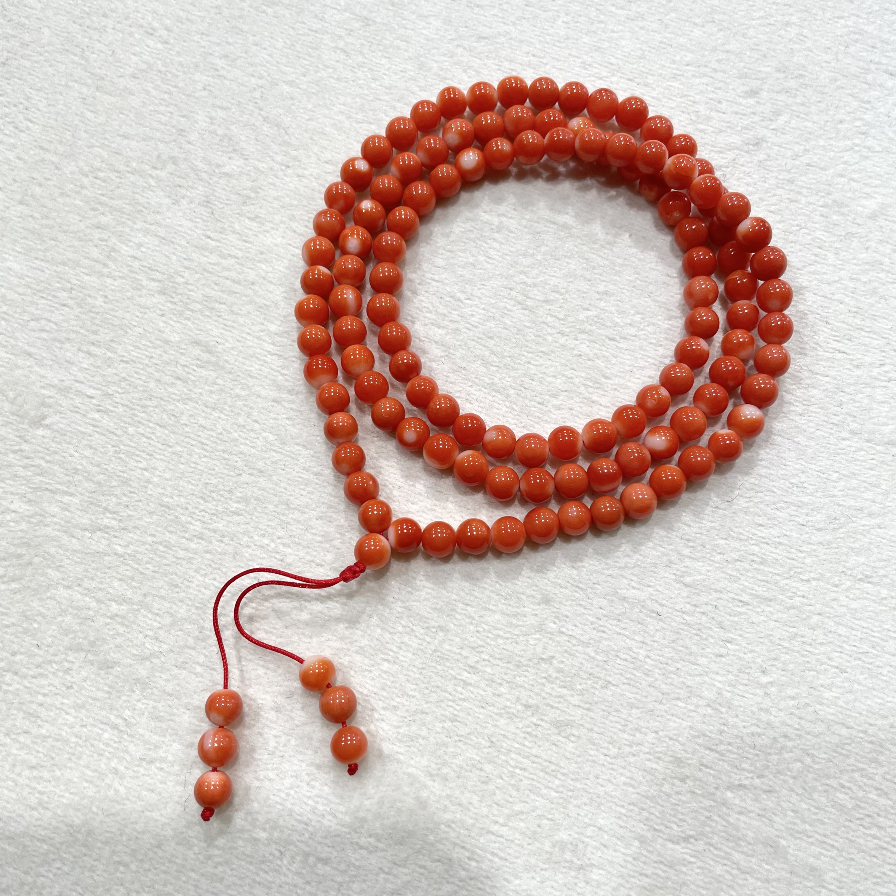 纯天然红珊瑚有机宝石莫莫珊瑚一号色三圈手串手链4.5mm左右