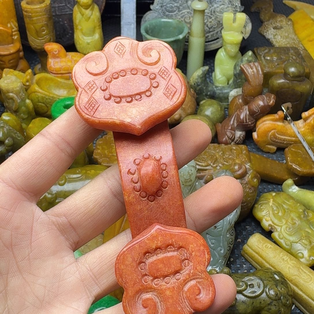 白玉菩提吊坠。。。