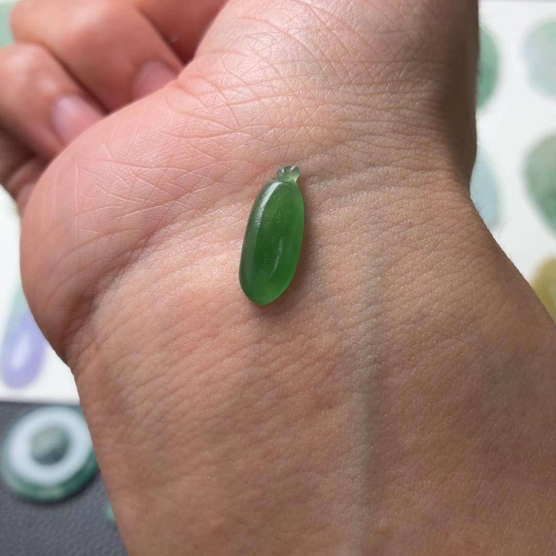 定制翡翠未镶嵌666