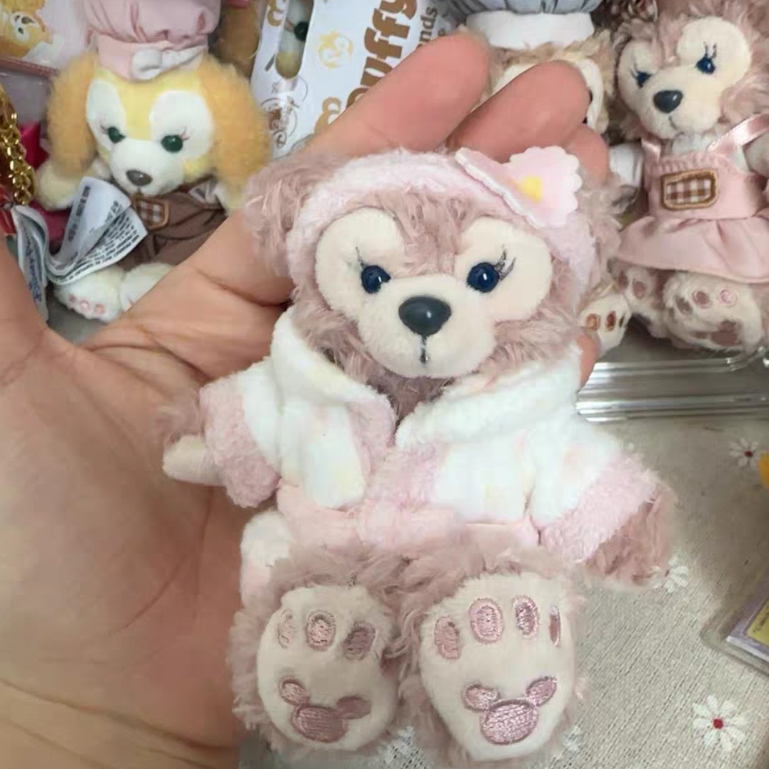上迪乐园正品 浴袍雪莉玫毛绒挂件
